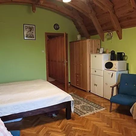 Egy Makovecz Imre Tervezte Házban *